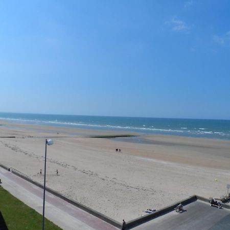 Appartement Avec Terrasse Panoramique, Acceptant Les Animaux, Parking - Fr-1-487-281 Cabourg Buitenkant foto