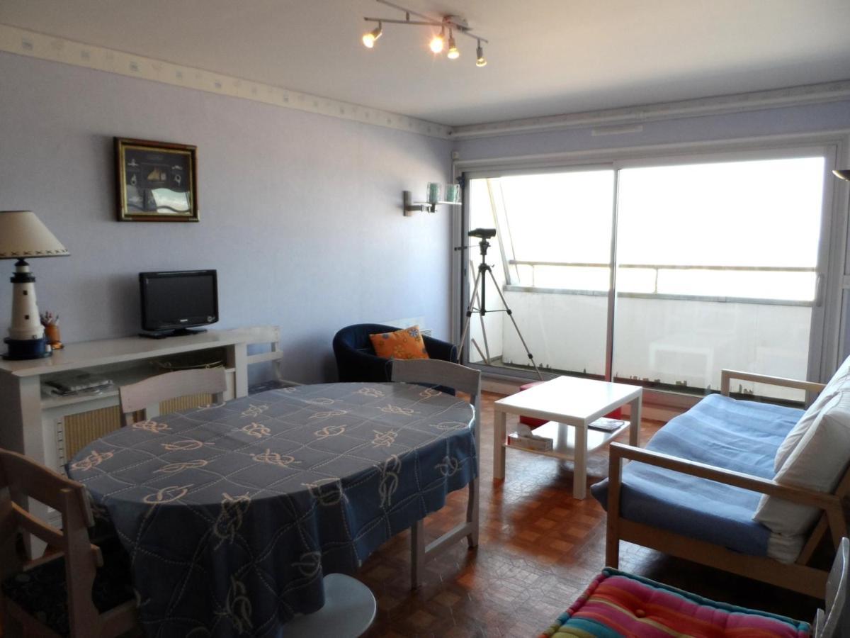 Appartement Avec Terrasse Panoramique, Acceptant Les Animaux, Parking - Fr-1-487-281 Cabourg Buitenkant foto
