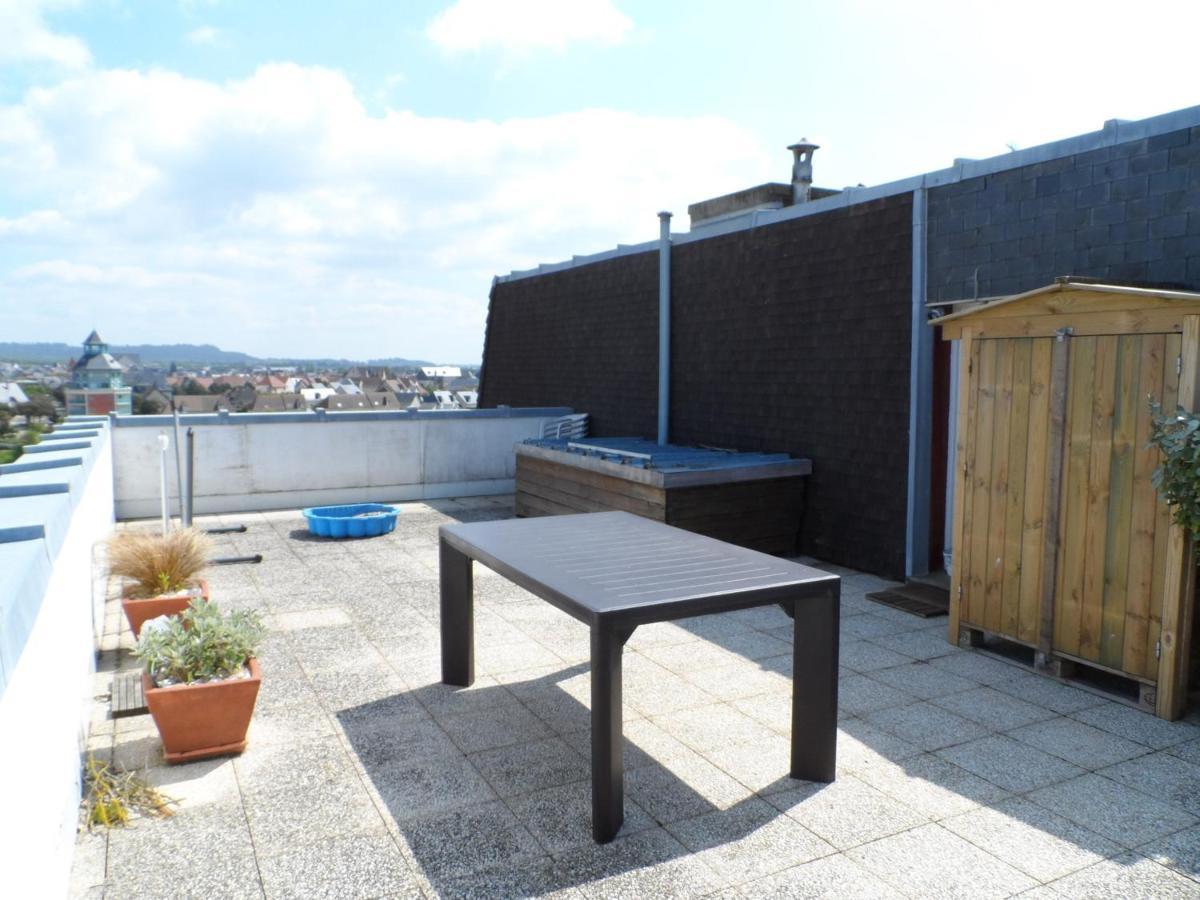 Appartement Avec Terrasse Panoramique, Acceptant Les Animaux, Parking - Fr-1-487-281 Cabourg Buitenkant foto