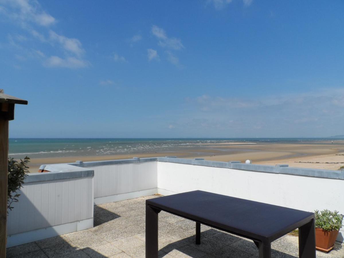 Appartement Avec Terrasse Panoramique, Acceptant Les Animaux, Parking - Fr-1-487-281 Cabourg Buitenkant foto
